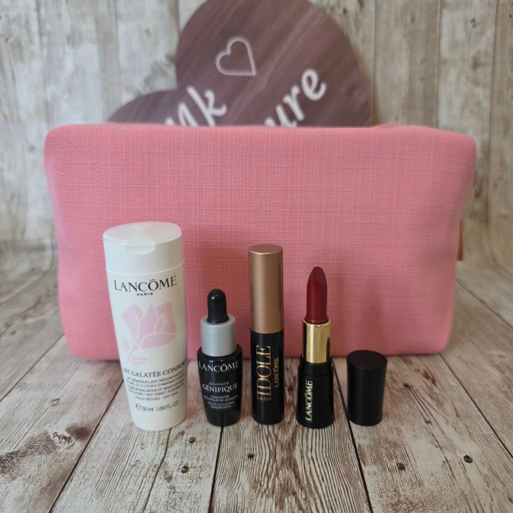 Women's Lancôme set of 5 skincare items and makeup